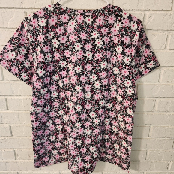 Divine Floral Print Scrub Top NWT LARGE - Picture 5 of 5